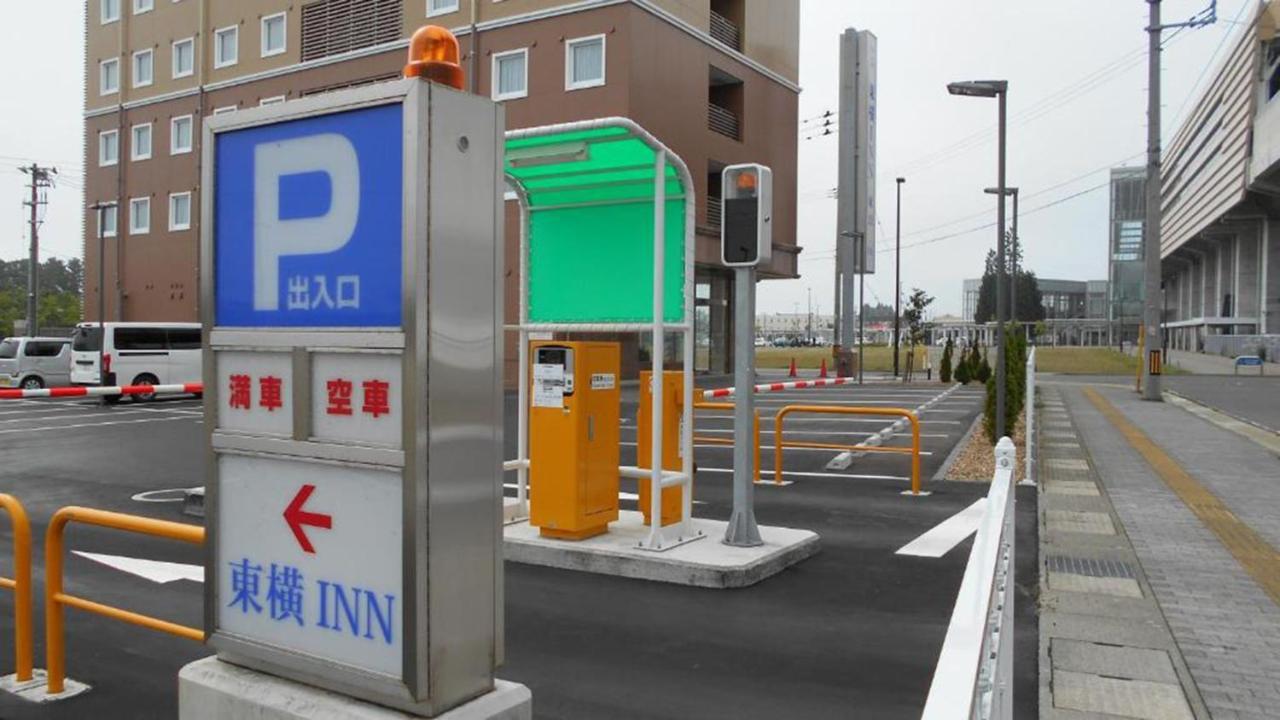 Toyoko Inn Shin-Aomori-Eki Higashi-Guchi Exteriör bild