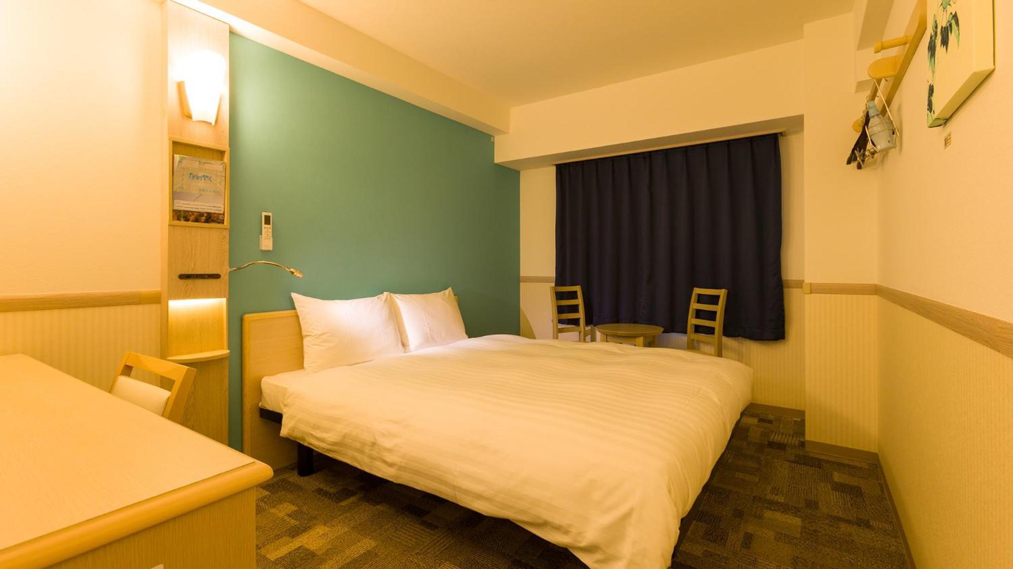 Toyoko Inn Shin-Aomori-Eki Higashi-Guchi Rum bild