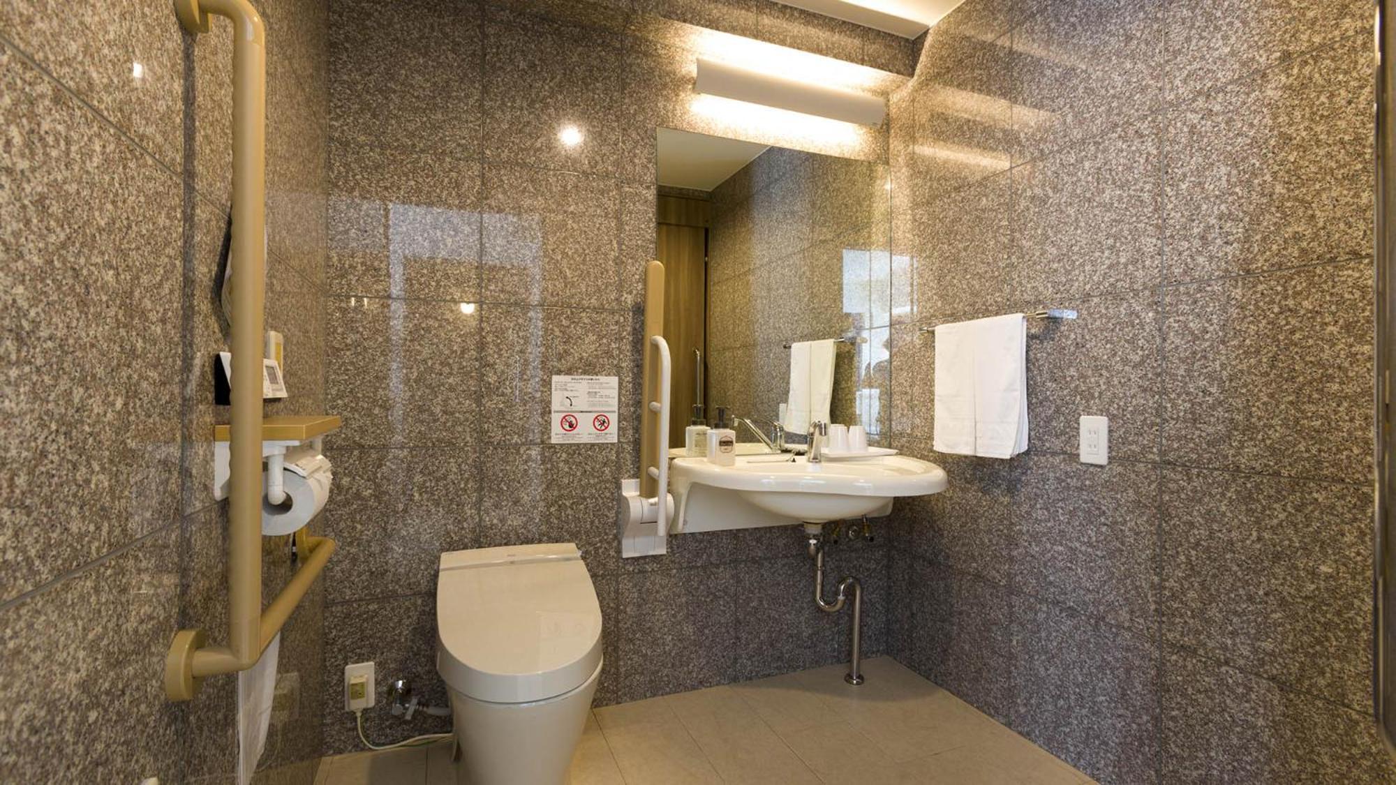Toyoko Inn Shin-Aomori-Eki Higashi-Guchi Rum bild